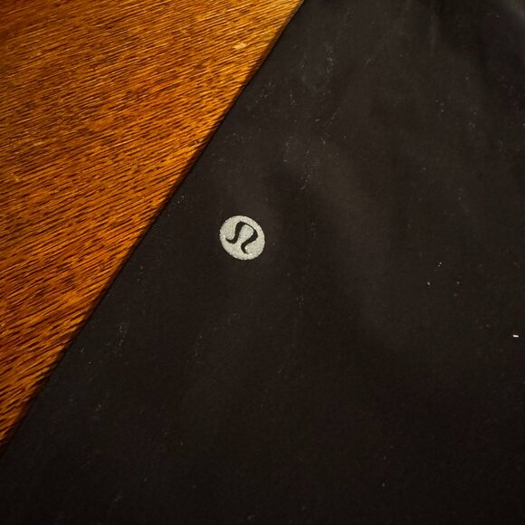 lululemon joggers - Picture 10 of 14
